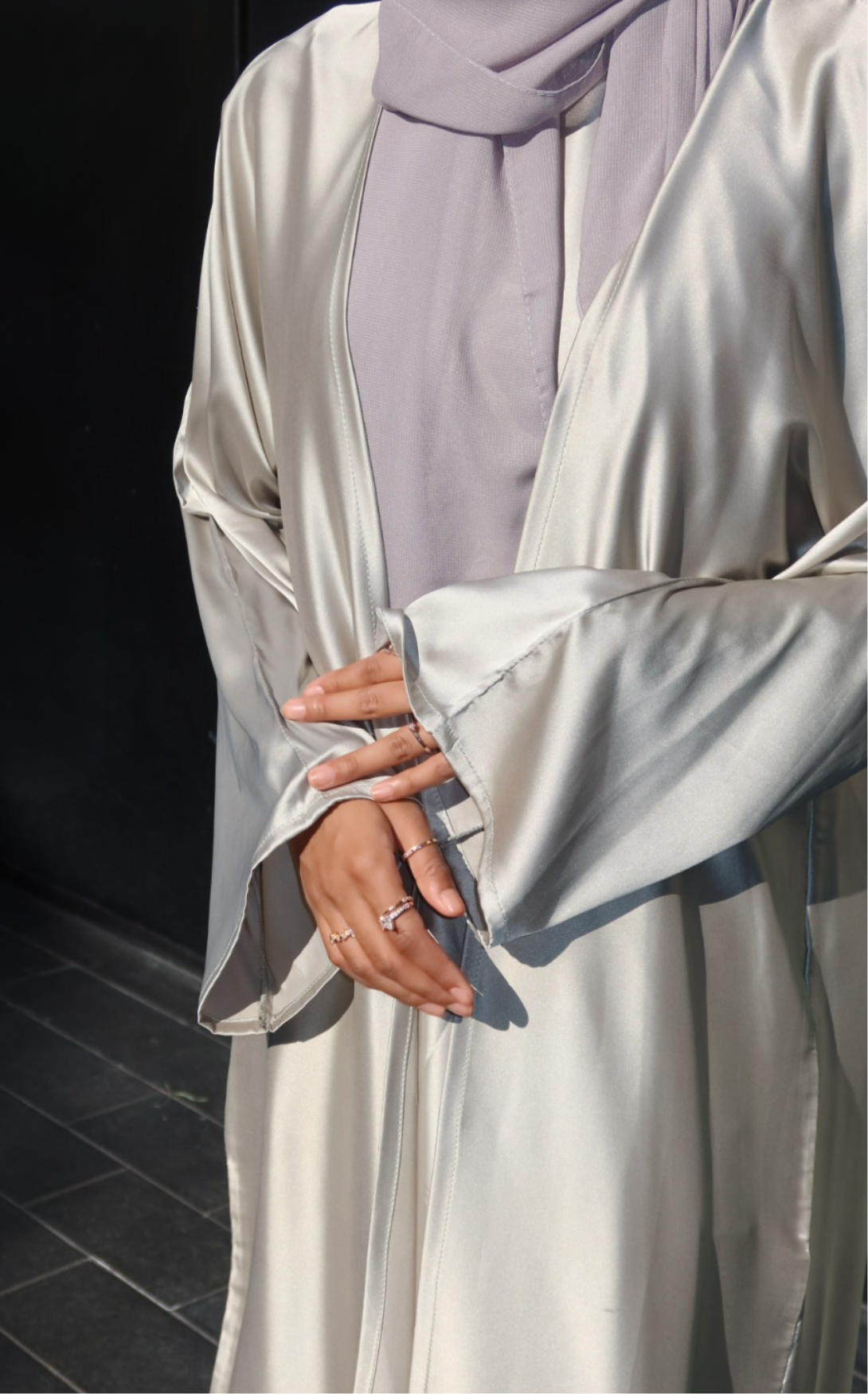 LAYAN ABAYA 'PISTACHIO'