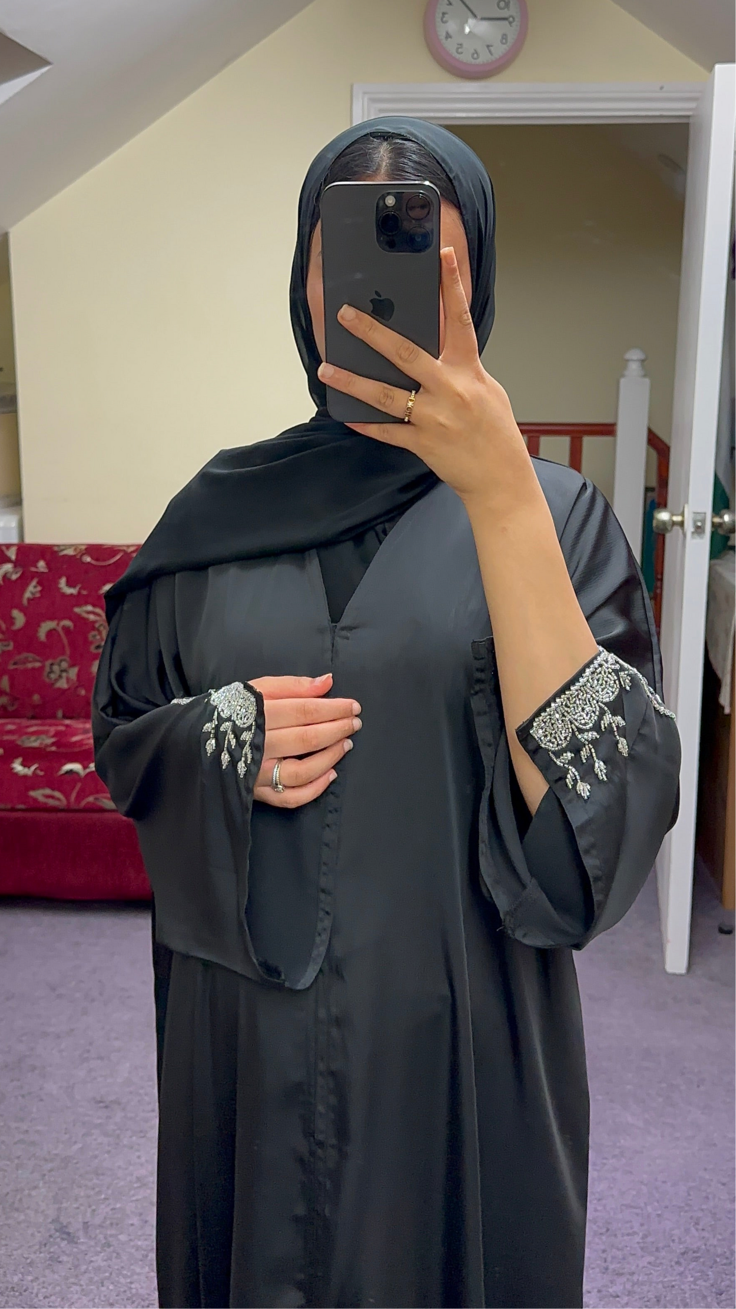 BLACK ABAYA WITH SLIT SLEEVES EMBELLISHMENTS