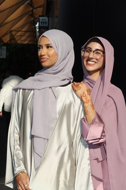 LAYAN ABAYA 'PISTACHIO'