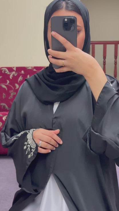 BLACK ABAYA WITH SLIT SLEEVES EMBELLISHMENTS